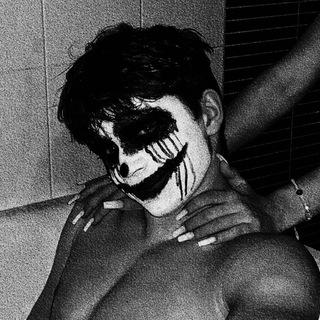 Логотип @vinni_fashion - винни🎱