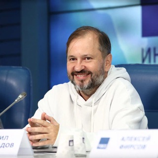 Логотип @vinogradov74 - Как бы Mikhail Vinogradov