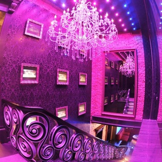 Логотип @vintage_cuckold - Редкие вечеринки клуба "Vintage"