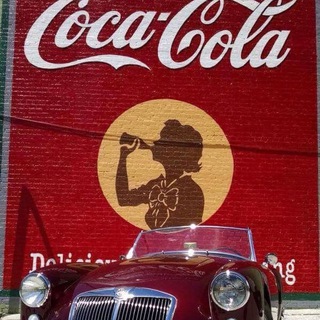 Логотип @vintageads - Vintage Ads