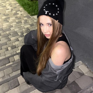 Логотип @violadontbesad111 - виоладонтбисэд🎀