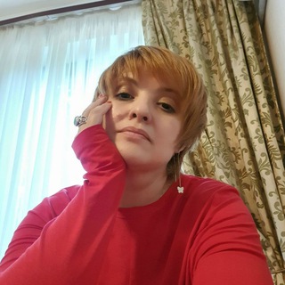 Логотип @violavolkova - Виолетта Волкова