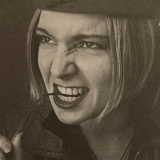 Логотип @virginiaunderwater - камо грядеши