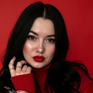 Логотип @visdesv - ШКОЛА ТРАФИКА 🚀