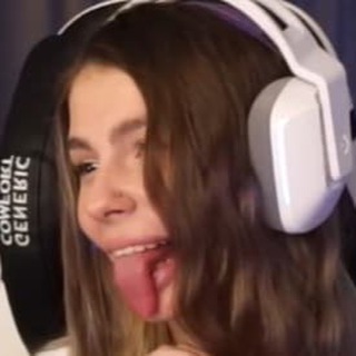 Логотип @visshenka_smtr - visshenka smotrit