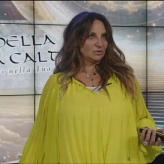 Логотип @vittoriapieralisi - MariaVittoriaPieralisi