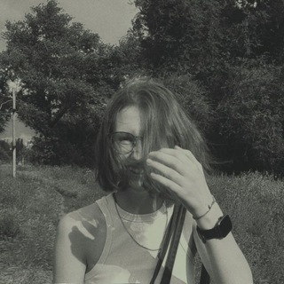 Логотип @vivrusal - дізнаюсь потім 🇺🇦