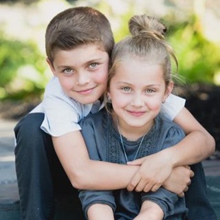 Логотип @vkliu - Vkliu