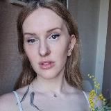 Логотип @vkucnaia - Привет. Работаешь?