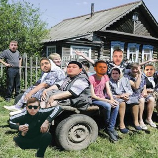 Логотип @vkusnayasolyanka - Сходка местного розлива🫡😂