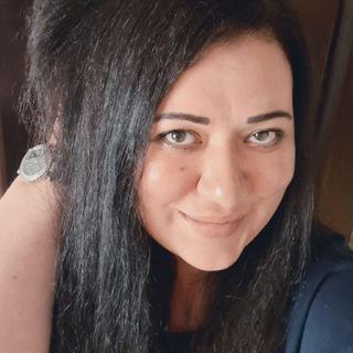 Логотип @vkusnosravilevna - с RAVILEVNA всегда вкусно!