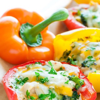 Логотип @vkusnotica - 🥗🍔🍱 Любимые Рецепты