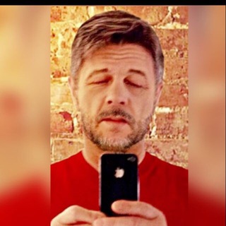 Логотип @vladi_mir_che - Владимир Че ♪