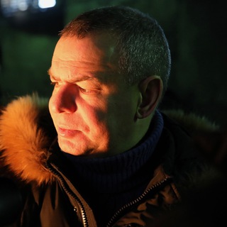 Логотип @vladimirpetrenko - Владимир Петренко