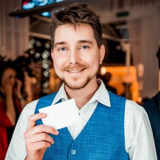 Логотип @vladtaushankov_chat - Чат Мастерская карьеры Владислава Таушанкова 🏙