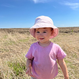 Логотип @vladunio - Спасибо, что ты Еся