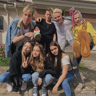 Логотип @vlalei - Школа❤️