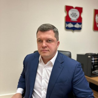 Логотип @vlasenkoau - Власенко Антон