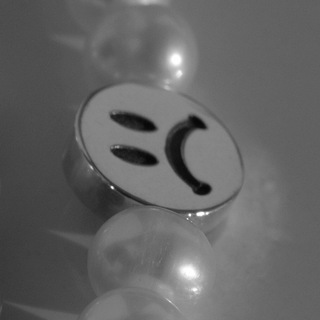 Логотип @vlitoechat - vlitoe чат для лучших людей