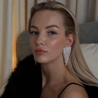 Логотип @vlsvmood - Валерия Власова