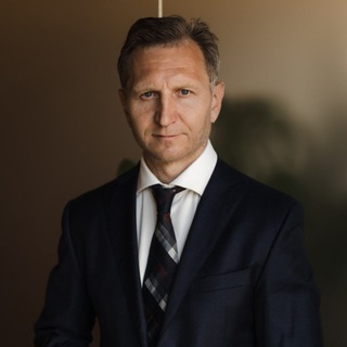 Логотип @vlulevchenko - Владимир Левченко