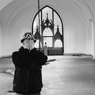 Логотип @vmacbeth - VMacbeth