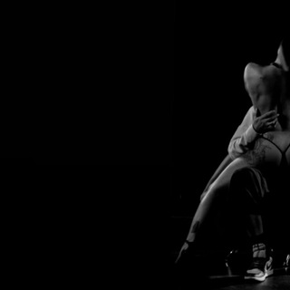 Логотип @vnutristripa - #внутристрипа