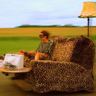 Логотип @voditeldivanaa - Водитель дивана