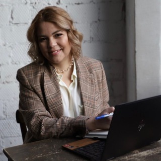 Логотип @volkovasvetlanafab - А(i)рхитектура лидерства | Светлана Сидоренко