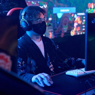 Логотип @vophets - Vovapain