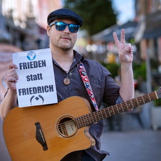 Логотип @vox_panis - Vox Panis- entartete Memes und Aufklärung