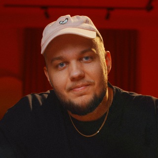 Логотип @vpainer - Виктор Пэйнер