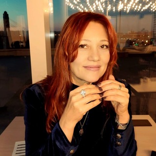 Логотип @vpotoke_natali_oliva - АРТ🍃Рисую🍃Творю поделки. Создаю свечи 🕯️Обучаю. Провожу МК💦 Репетитор Помогаю детям в развитии, школьная программа 5-11лет📚