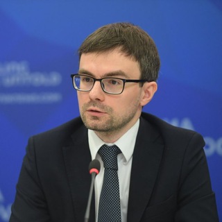 Логотип @vrulinskiy - Василий Рулинский