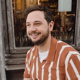 Логотип @vsemdubai - Андрей Н. / архив