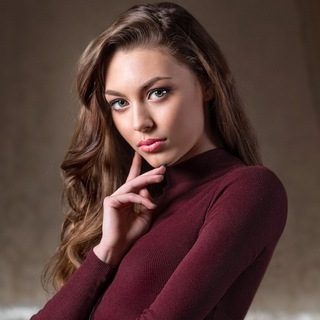 Логотип @vshishkov - Фотограф Томск • Вячеслав Шишков