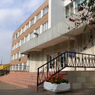 Логотип @vsp_fek_kneu - 🇺🇦ВСП «ФАХОВИЙ ЕКОНОМІЧНИЙ КОЛЕДЖ КНЕУ ім.ВАДИМА ГЕТЬМАНА»