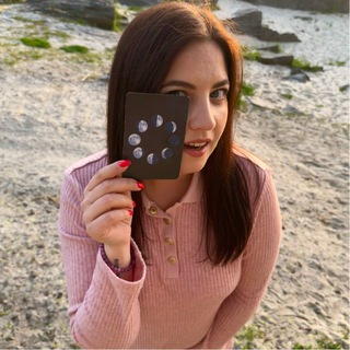 Логотип @vstars - Veronika Stars