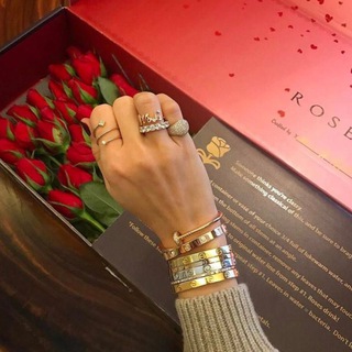 Логотип @vstrecha_gold - Vstrecha Gold