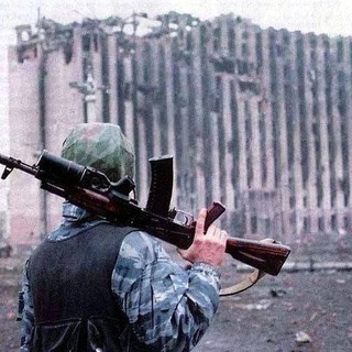 Логотип @warchecnya - Война. Чеченские кампании