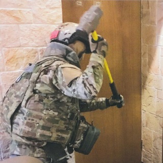 Логотип @warwebm - war webm.