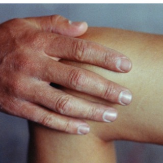 Логотип @watch_once - один раз увидеть