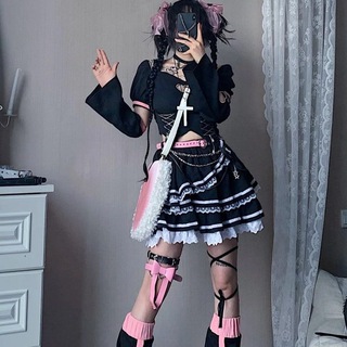 Логотип @wb_for_girlss - Wildberries для girls 🫀