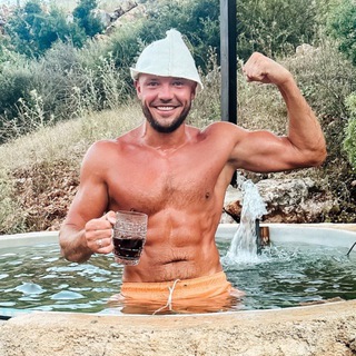 Логотип @wbmillion - Миллион на WILDBERRIES