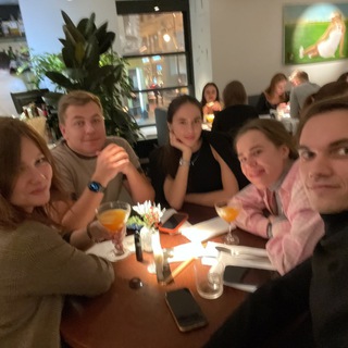 Логотип @wearenotpaid - Нам никто не платит