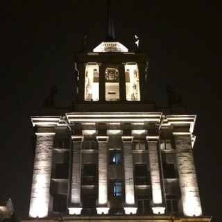 Логотип @weekdaysnews - Однажды в России