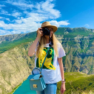 Логотип @weekkendvibes - WEEKEND VIBES✈️