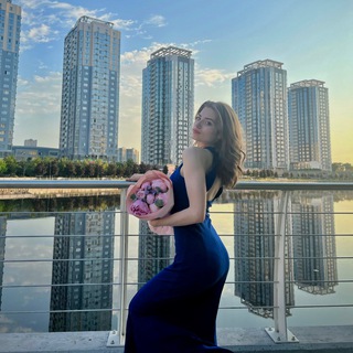 Логотип @welldonedora - Well done, Dora