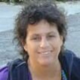 Логотип @wellnesscafe - Shirley's Wellness Cafe