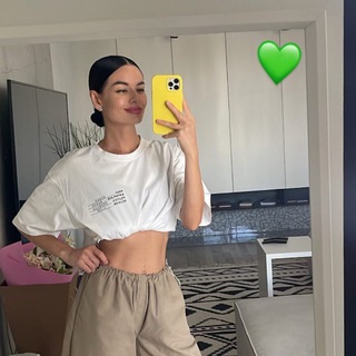 Логотип @wellnesswithemma - Вэлнес вумэн 🐹